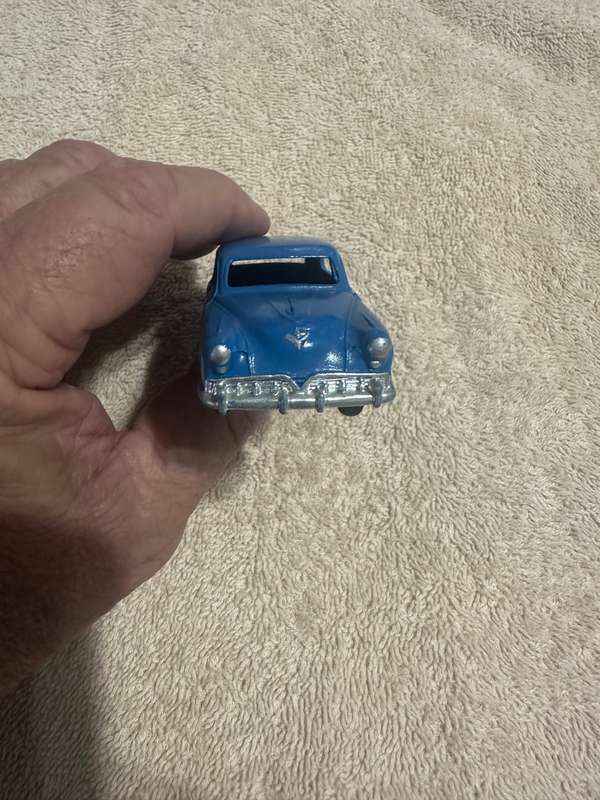 DINKY TOYS