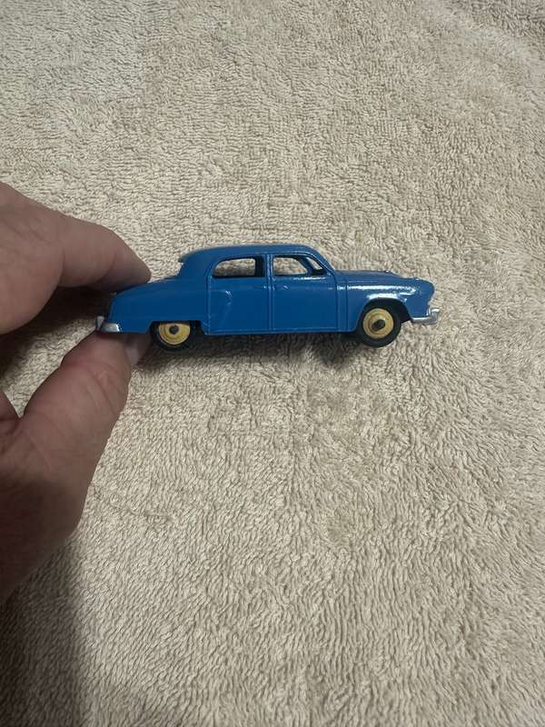 DINKY TOYS