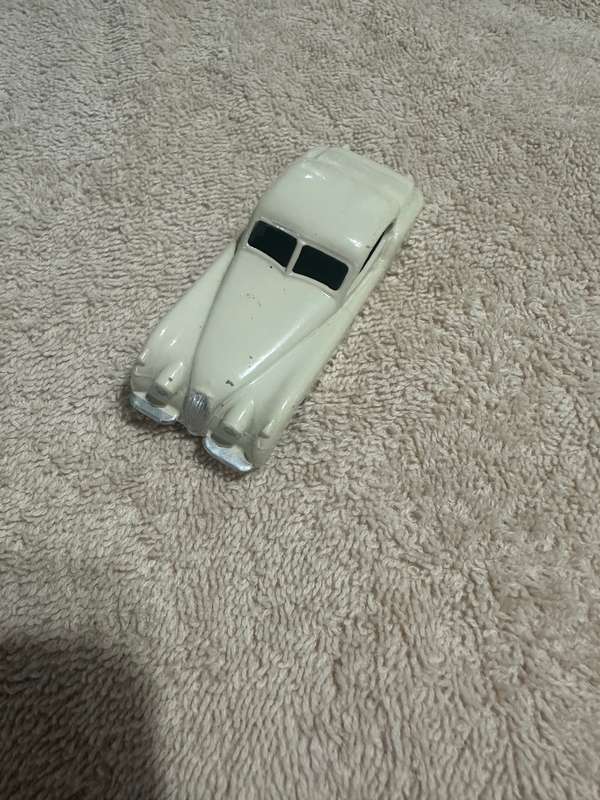 DINKY TOYS