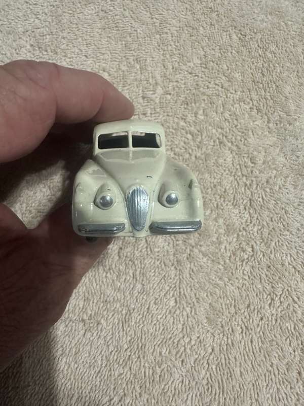 DINKY TOYS