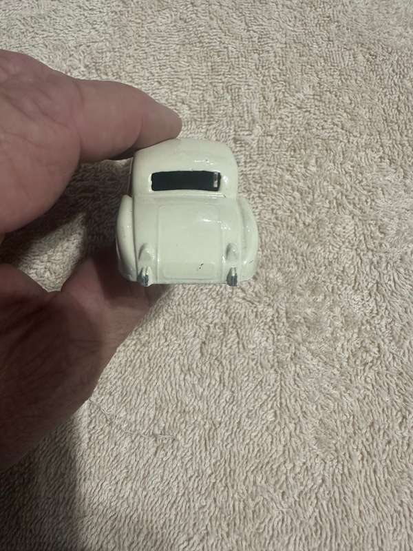 DINKY TOYS