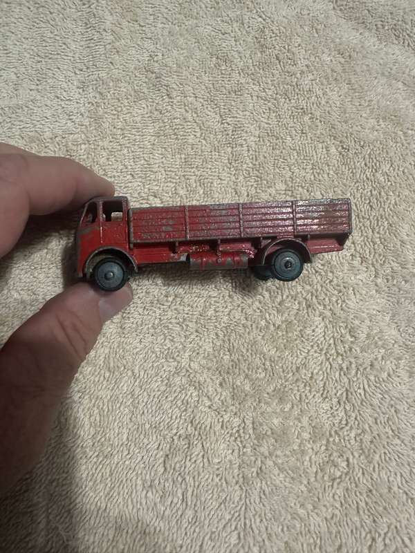 DINKY TOYS