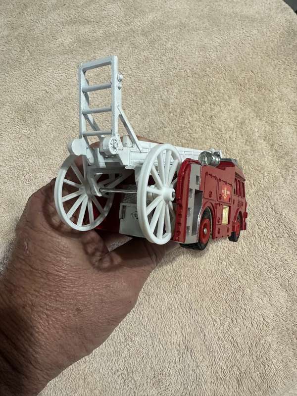 DINKY TOYS
