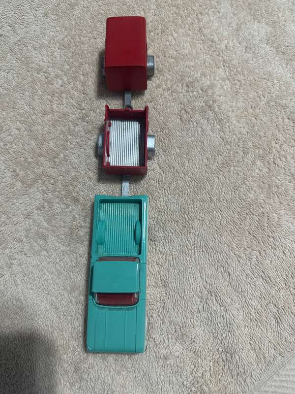 DINKY TOYS