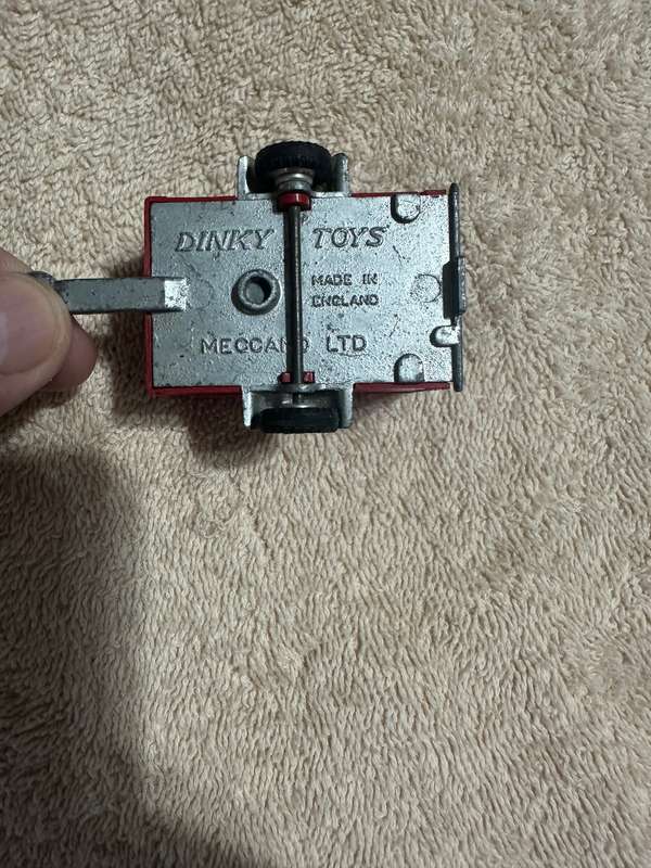 DINKY TOYS