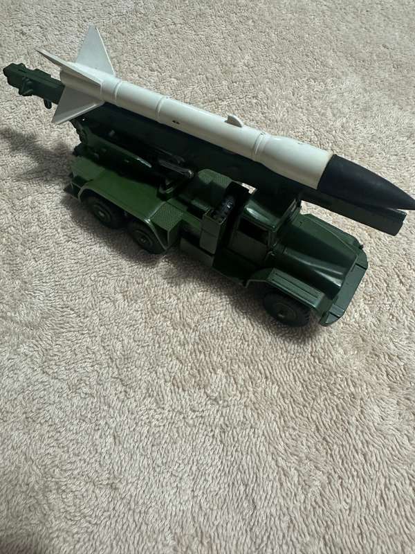 DINKY TOYS