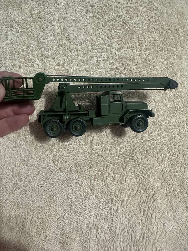 DINKY TOYS
