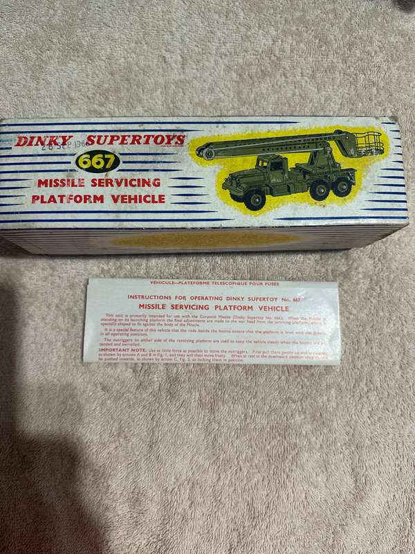 DINKY TOYS