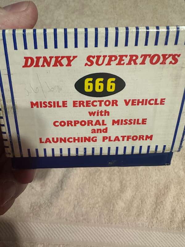 DINKY TOYS
