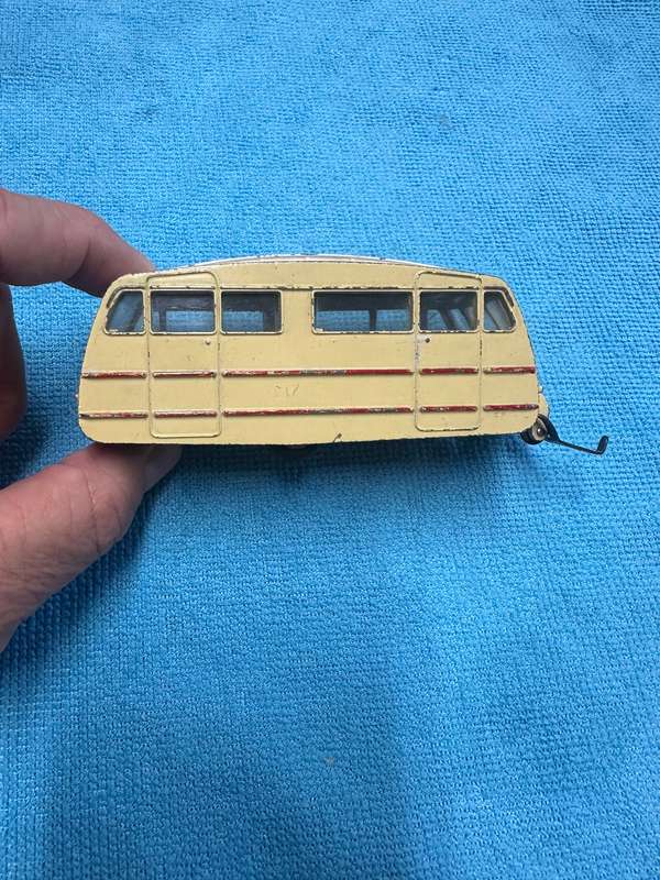 DINKY TOYS