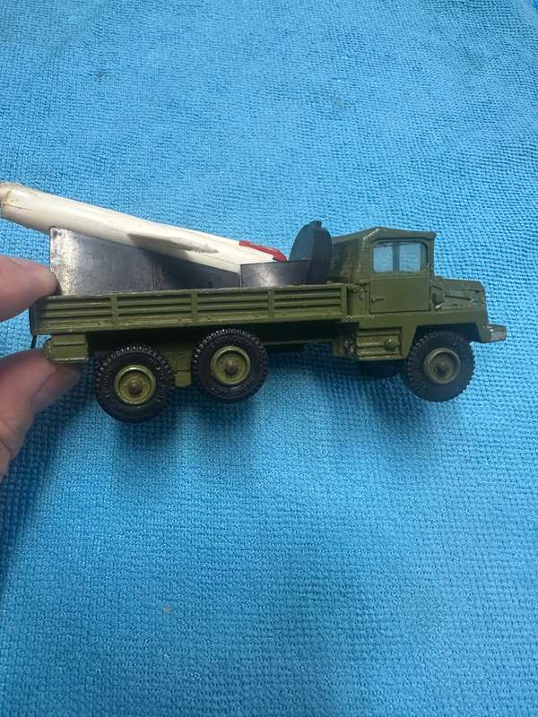 DINKY TOYS