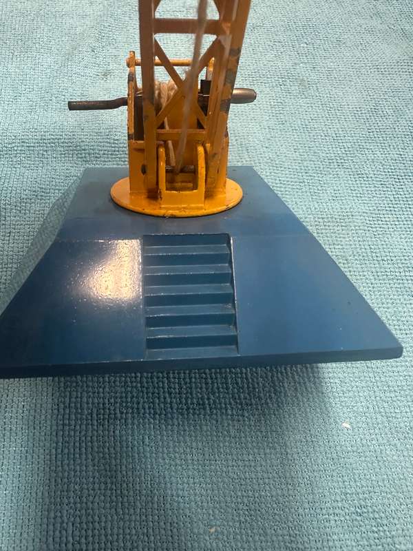 DINKY TOYS