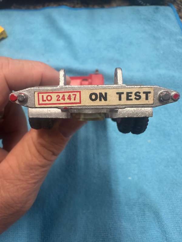 DINKY TOYS