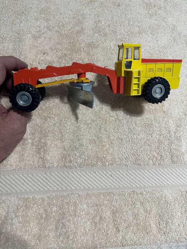 DINKY TOYS