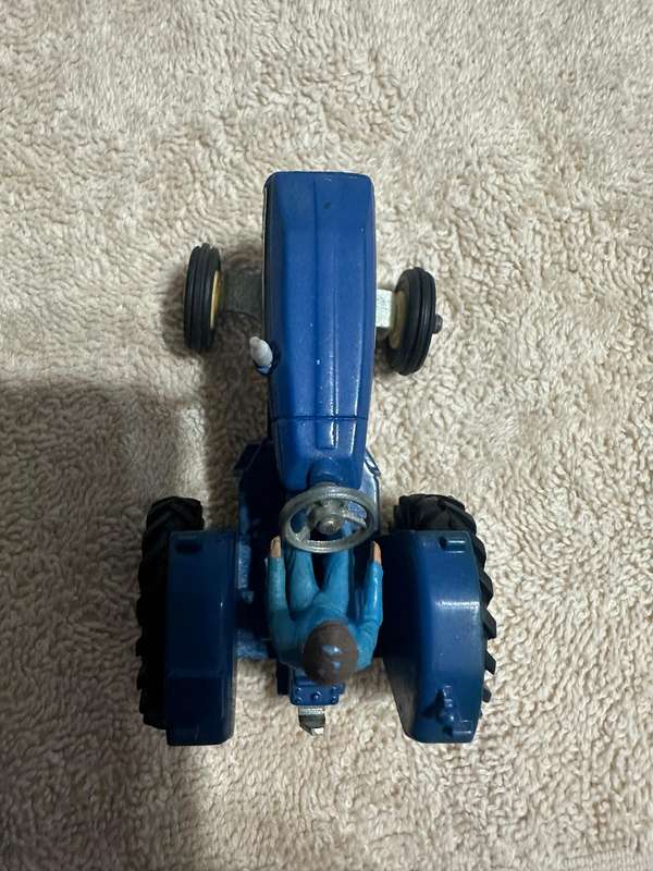 DINKY TOYS