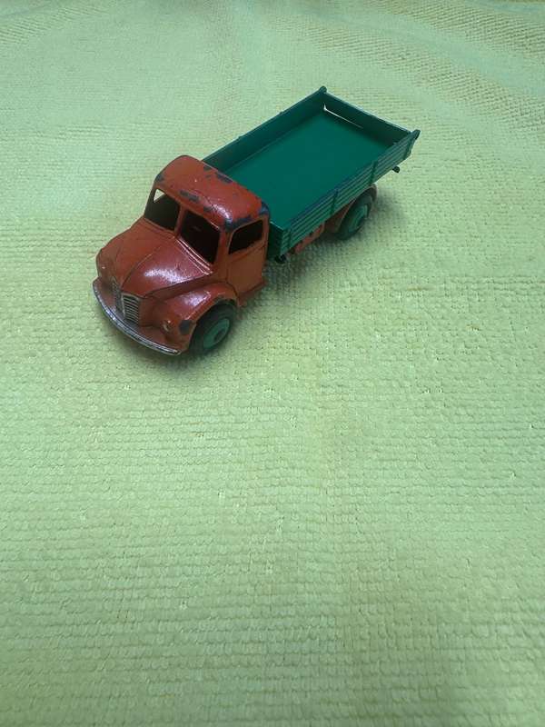 DINKY TOYS