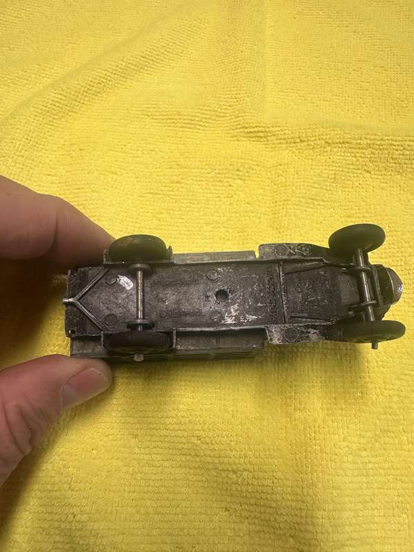 DINKY TOYS