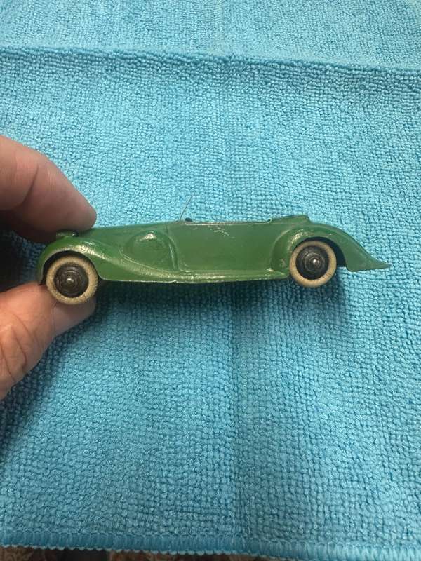DINKY TOYS