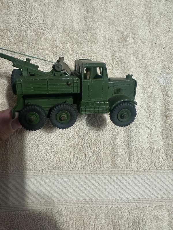 DINKY TOYS