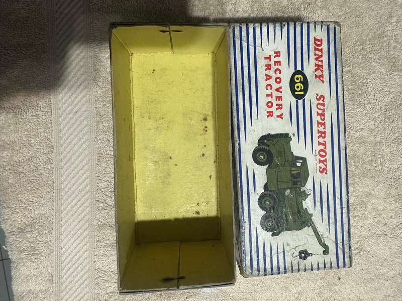DINKY TOYS