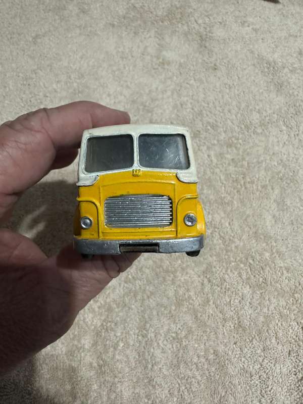 DINKY TOYS