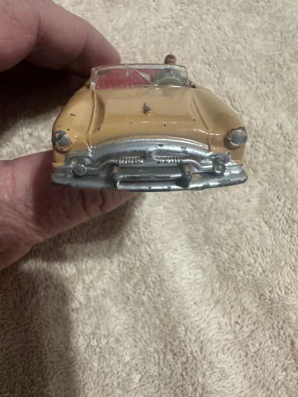 DINKY TOYS