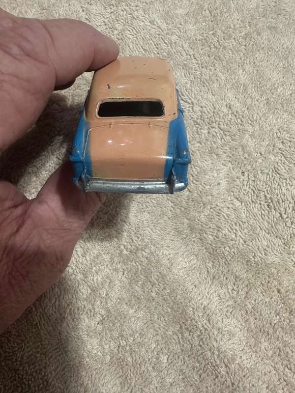 DINKY TOYS