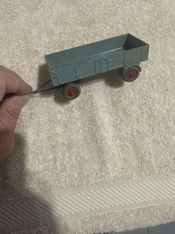 DINKY TOYS