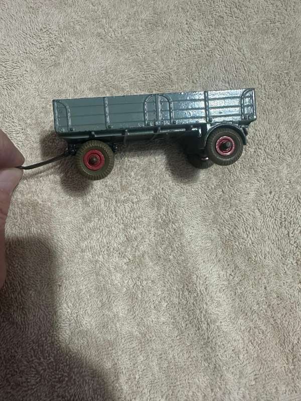 DINKY TOYS