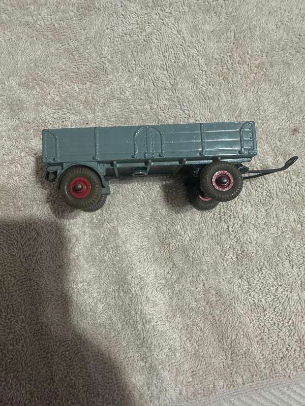 DINKY TOYS