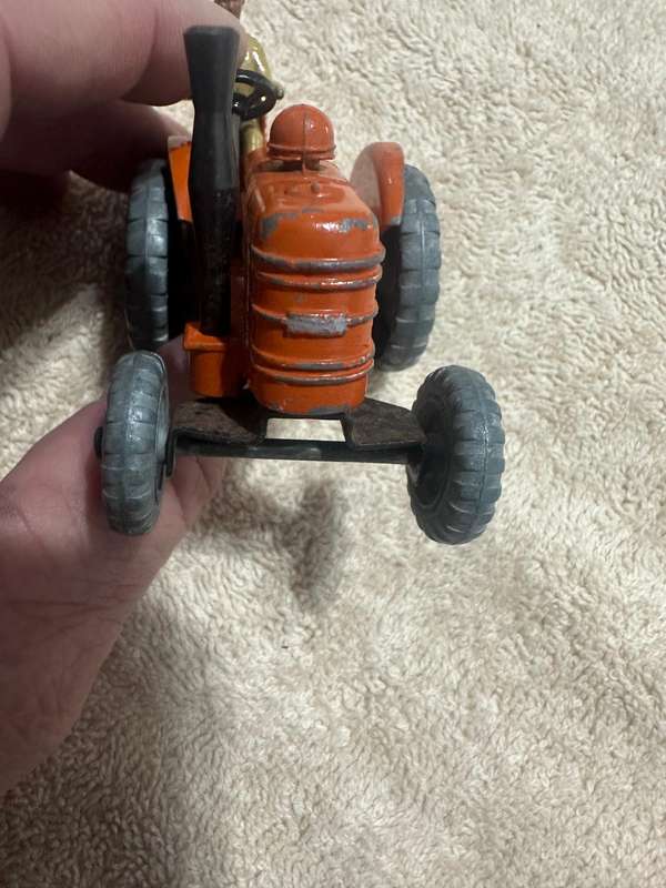 DINKY TOYS