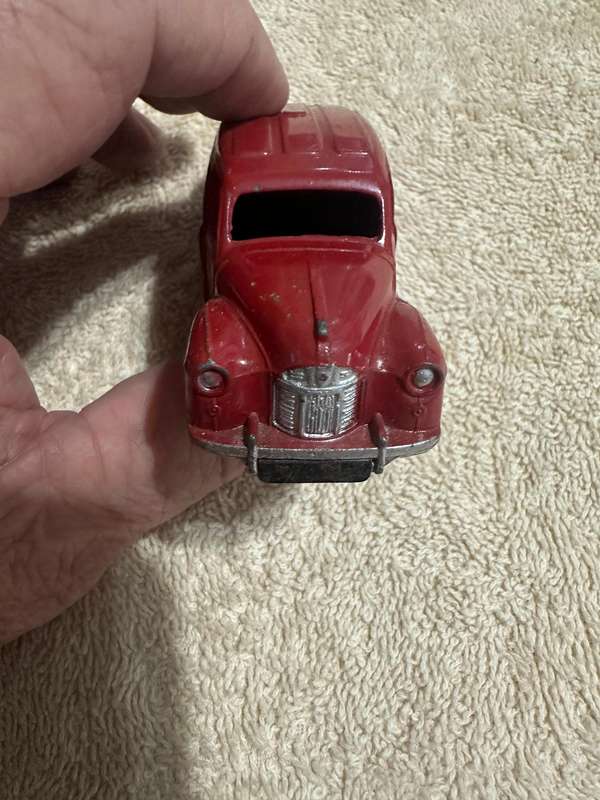 DINKY TOYS