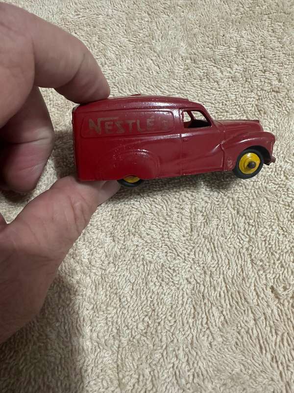 DINKY TOYS