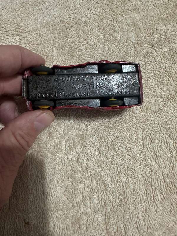 DINKY TOYS