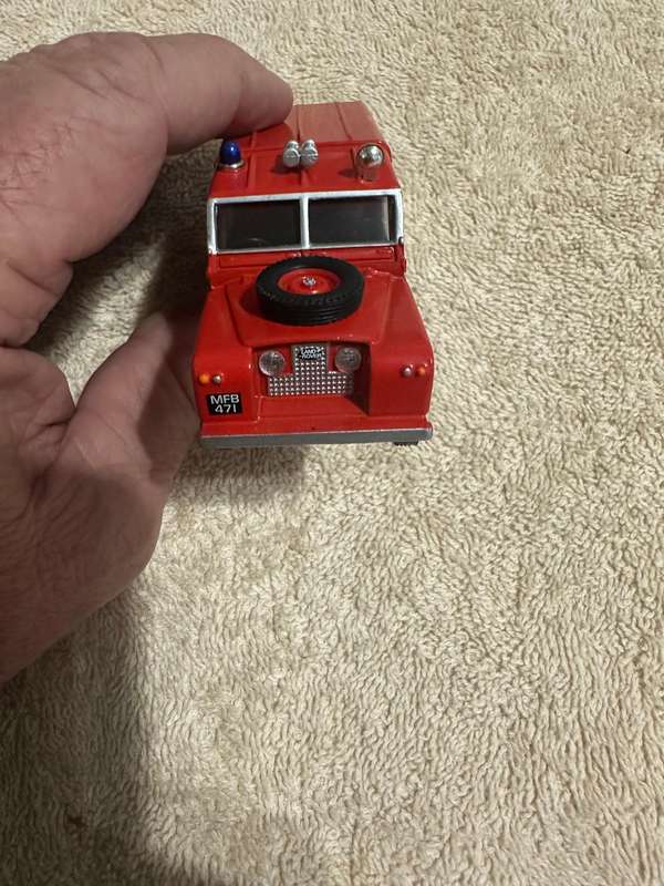 DINKY TOYS