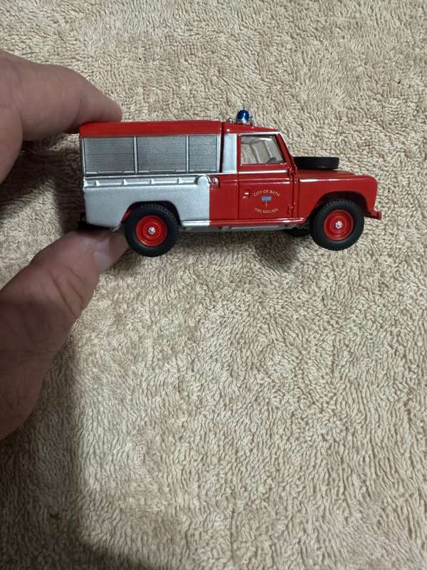 DINKY TOYS