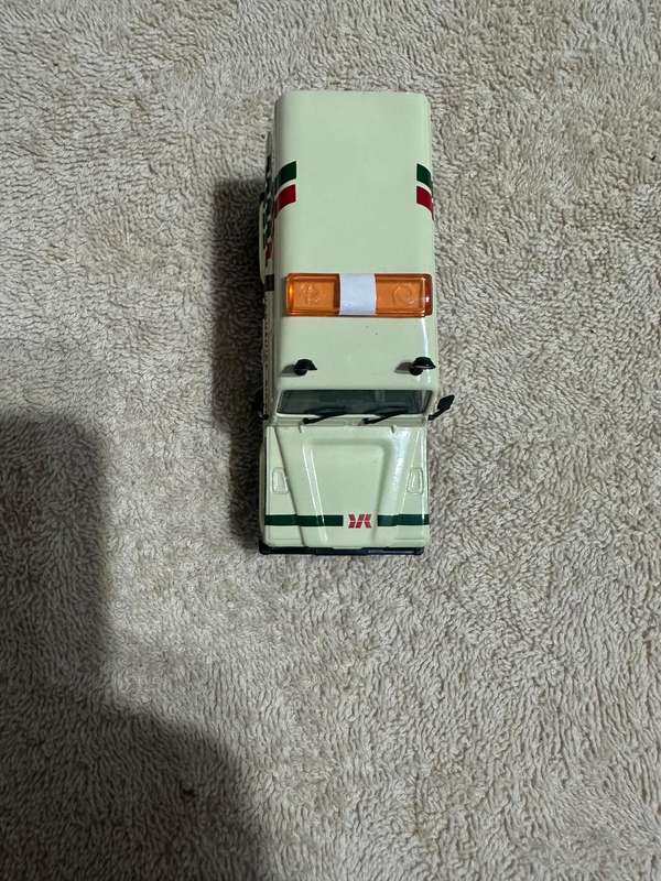 DINKY TOYS