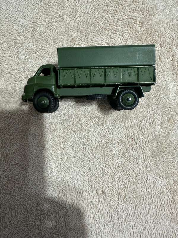 DINKY TOYS