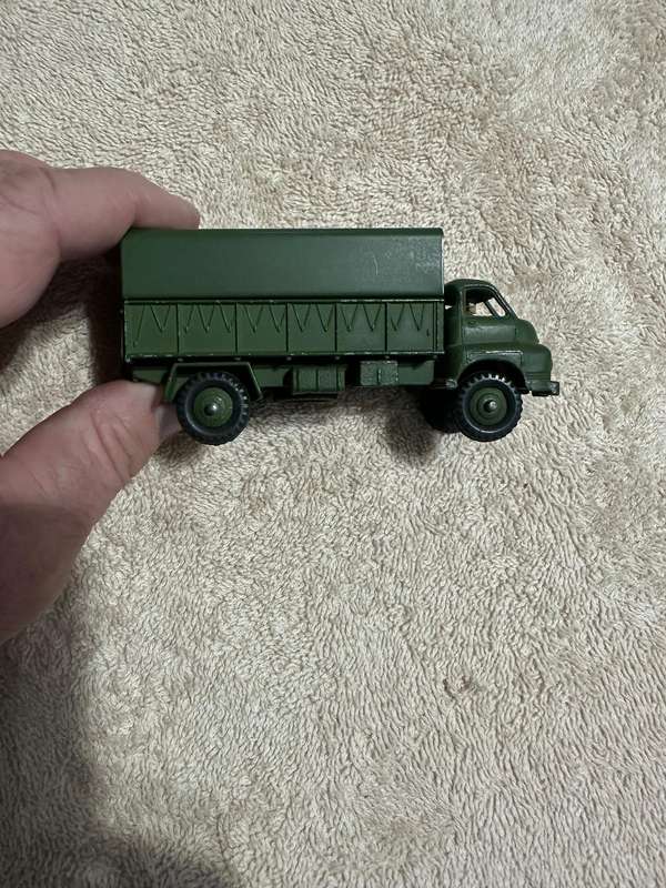 DINKY TOYS