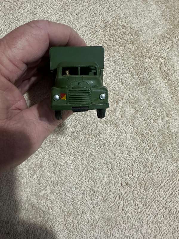 DINKY TOYS