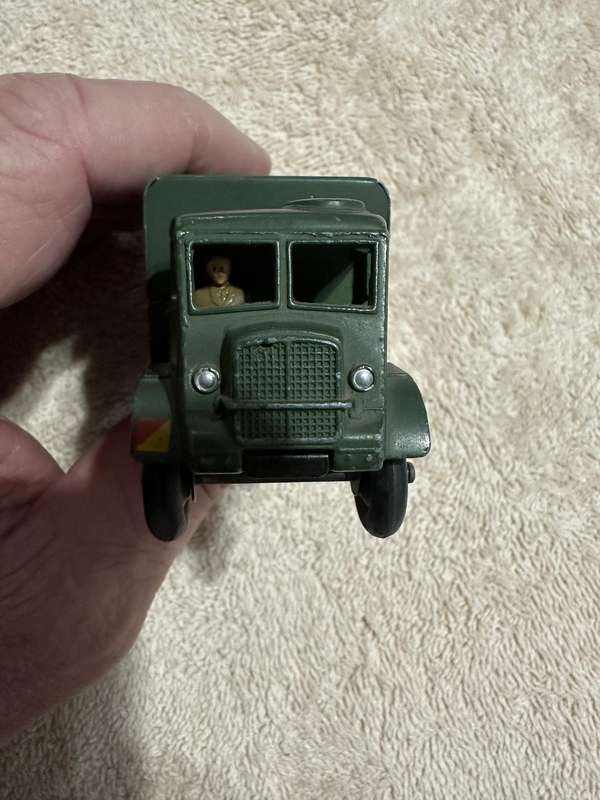 DINKY TOYS