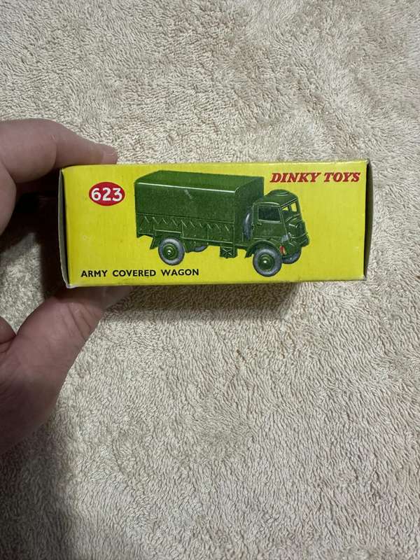 DINKY TOYS