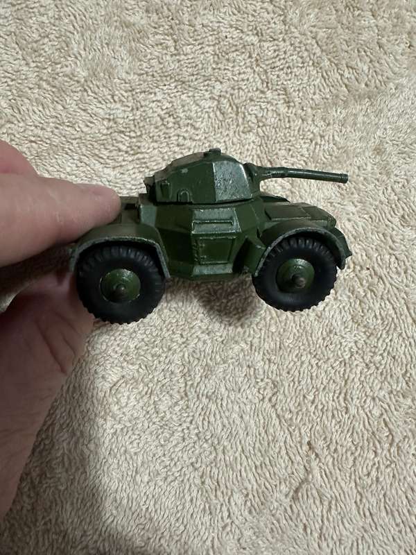 DINKY TOYS
