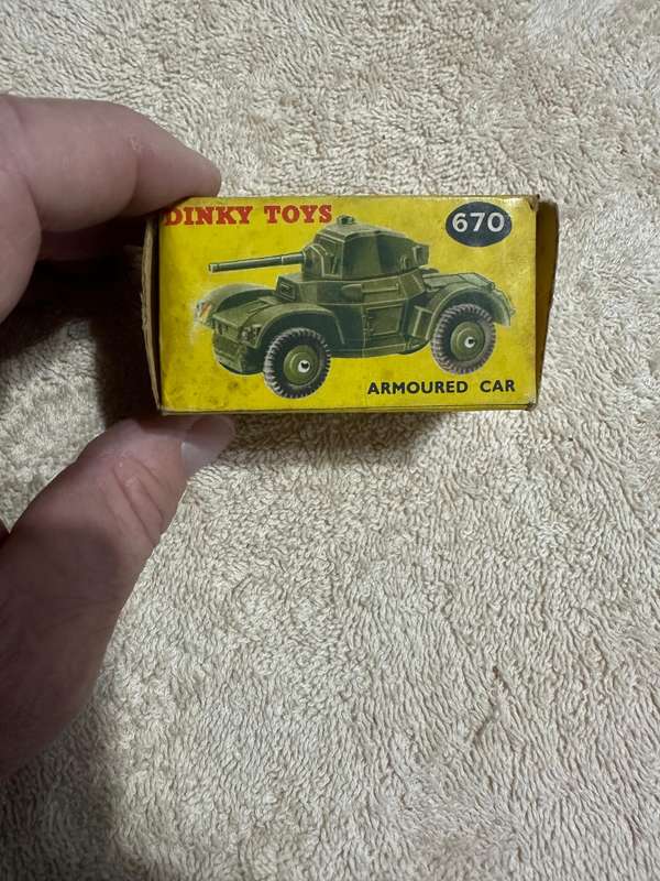 DINKY TOYS
