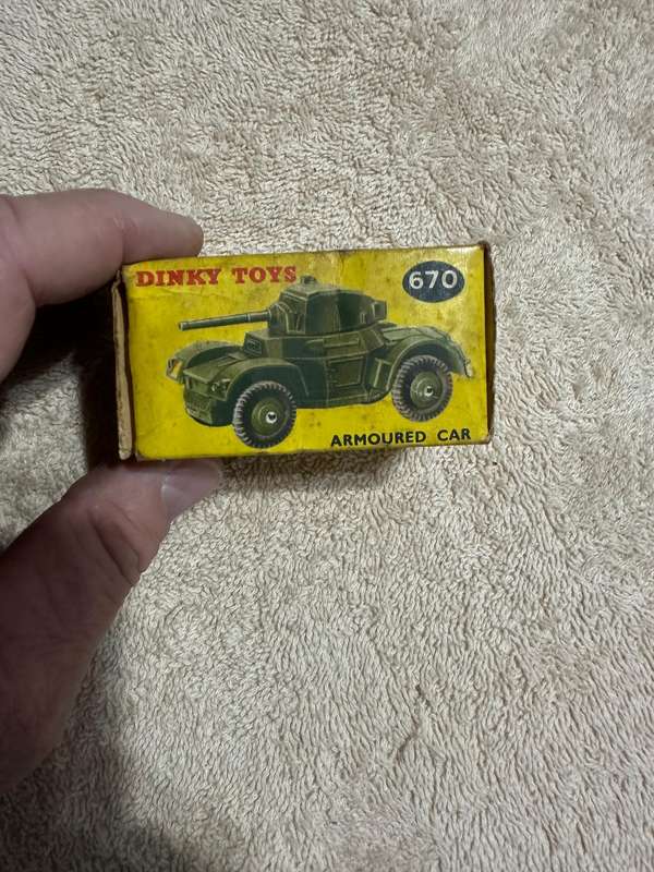 DINKY TOYS