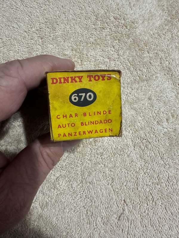DINKY TOYS