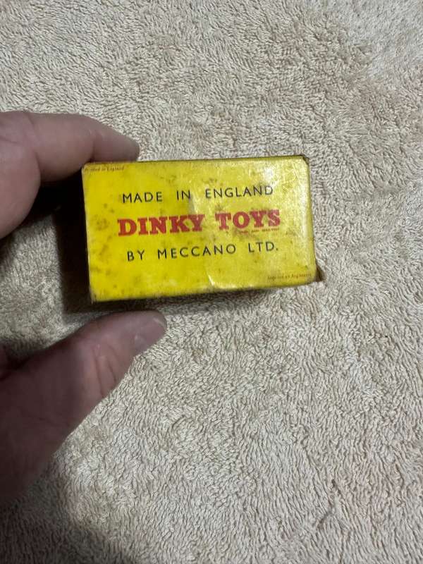DINKY TOYS