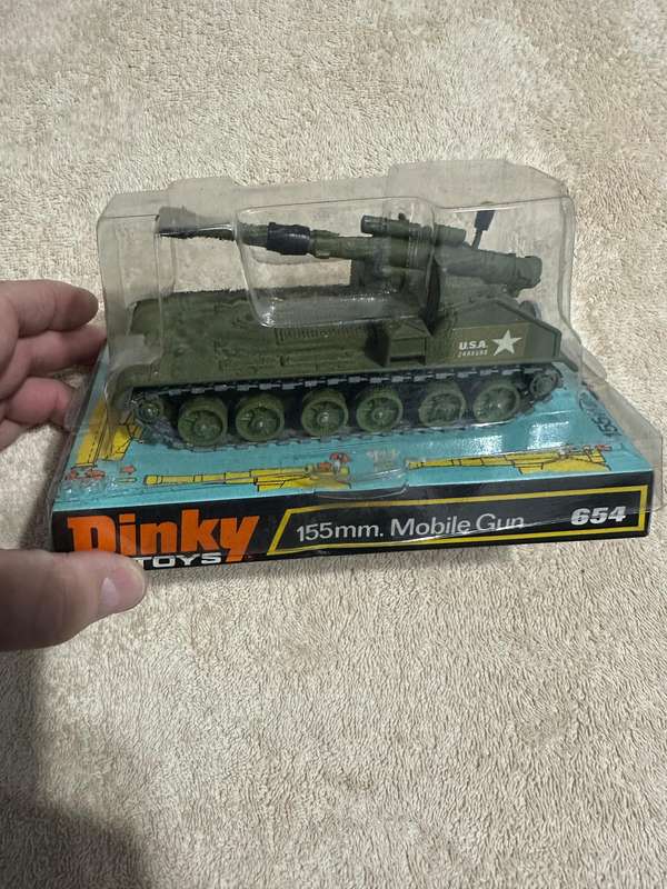 DINKY TOYS