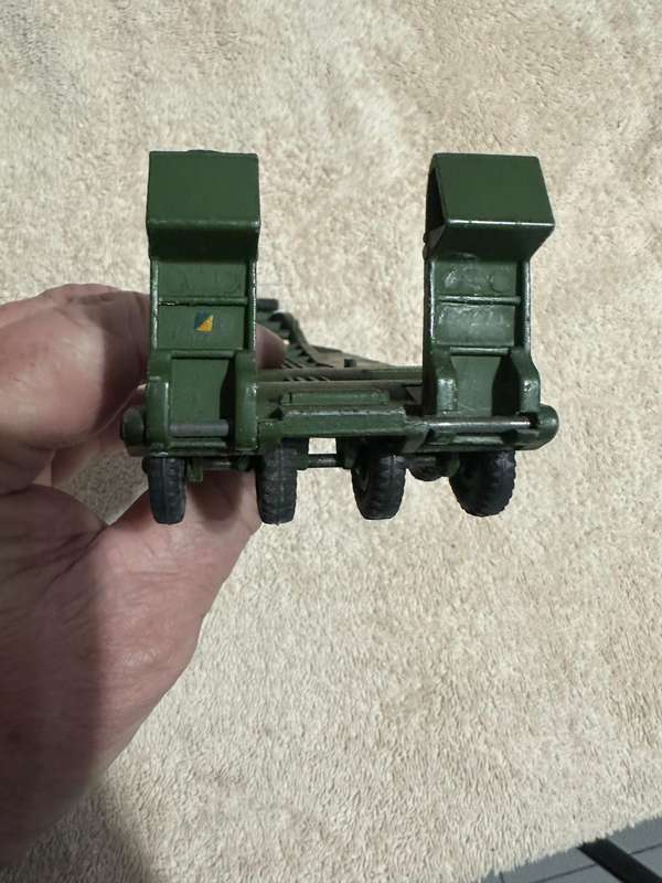 DINKY TOYS