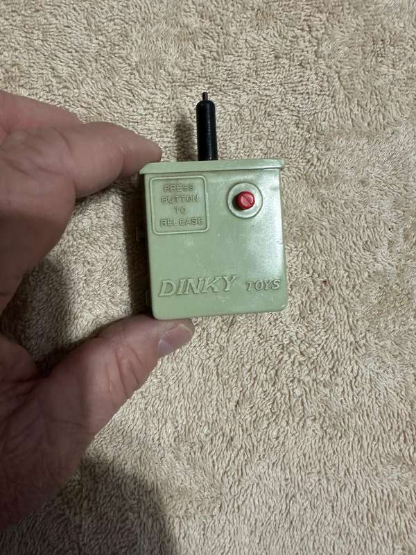 DINKY TOYS